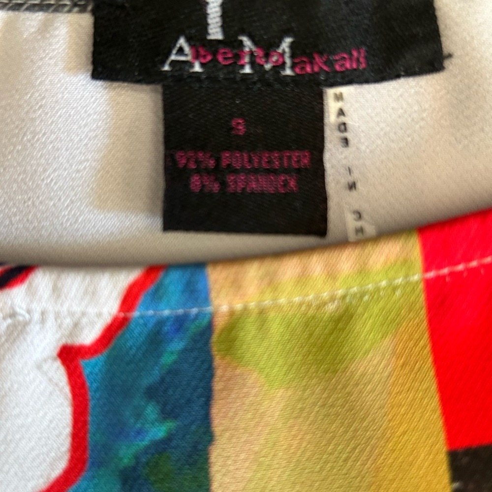 Colorful Abstract Off-Shoulder Top - Picture 8 of 8